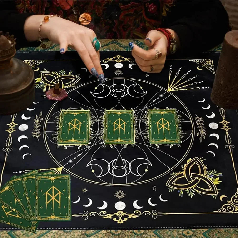 Tapis d’Autel pour Tarot en Velours Épais