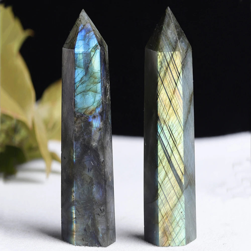 Labradorite en Colonne Hexagonale