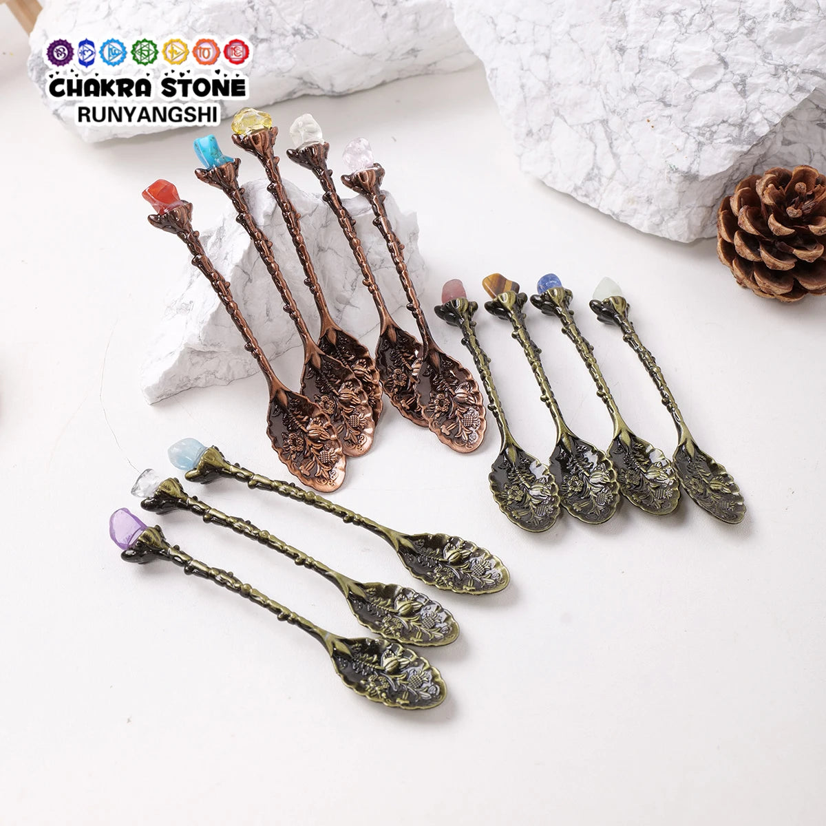 Cuillère Magique en Cristal Brut – Énergie & Rituel Divinatoire