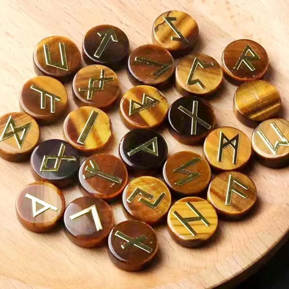 Runes de Divination en Pierres Naturelles
