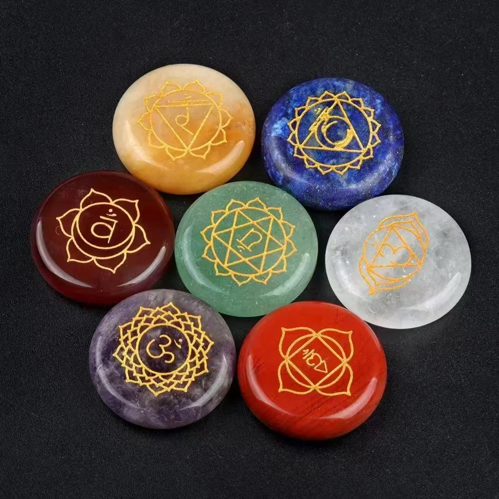 Set de 7 Pierres Chakras Gravées