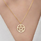 Collier Pentacle de Sorcière en Acier Inoxydable – Pendentif Protecteur Mystique